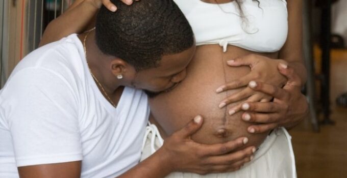 communiquer avec bebe avant naissance